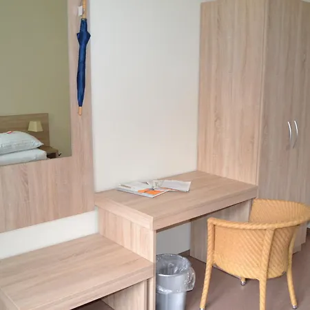 Christian Jensen Kolleg Und Gaestehaeuser 여관