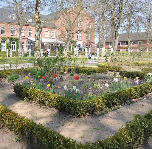 Christian Jensen Kolleg Und Gaestehaeuser Breklum